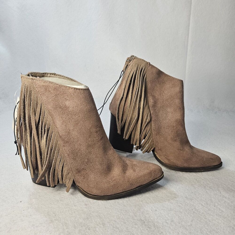 NWT Mossimo Sz 6.5 Brown Fringe Cowboy Bootie